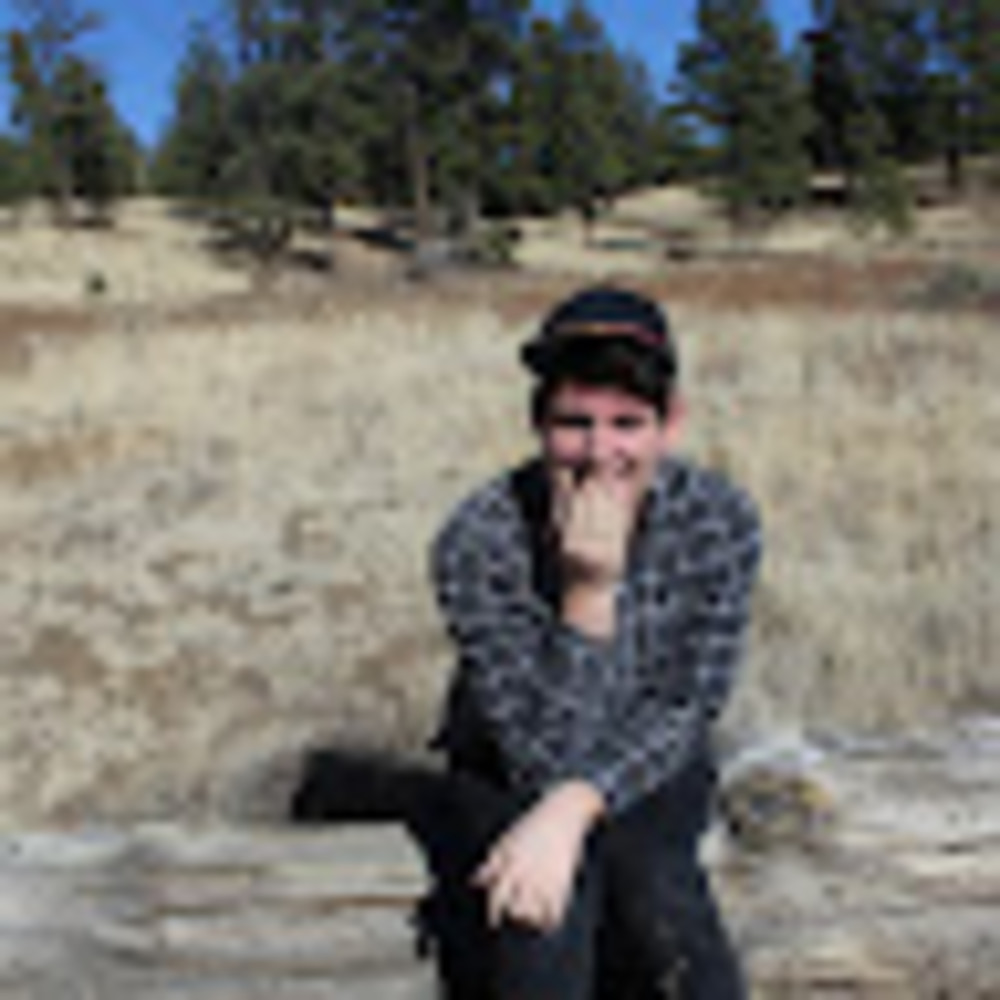 Meet your Posher, Devin